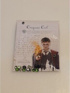 Origami Owl Harry Potter Slytherin Star Dust CH1891